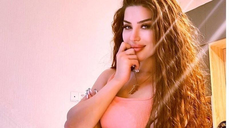 bu-da-nefesin-her-kesden-gizletdiyi-sevgilisi-taninmis-mugennidir-video-1754748977