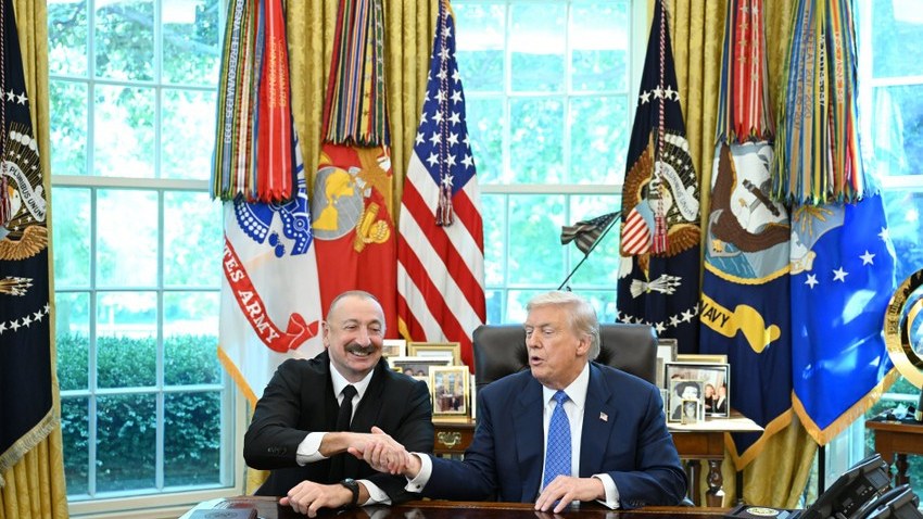 tramp-eliyevin-o-jestini-unutmadi-men-prezident-olmayanda-1754717035