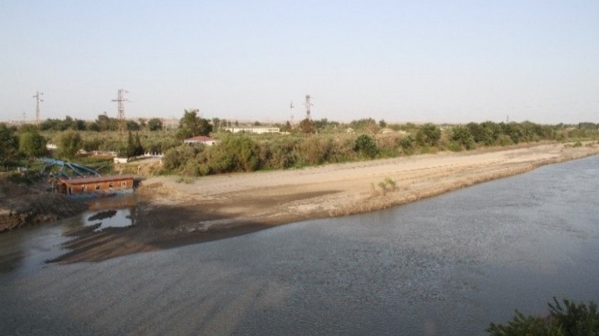 cografiya-institutu-xezerin-qoltuq-korfezinde-deniz-15-2-km-geri-cekilib-1754918347