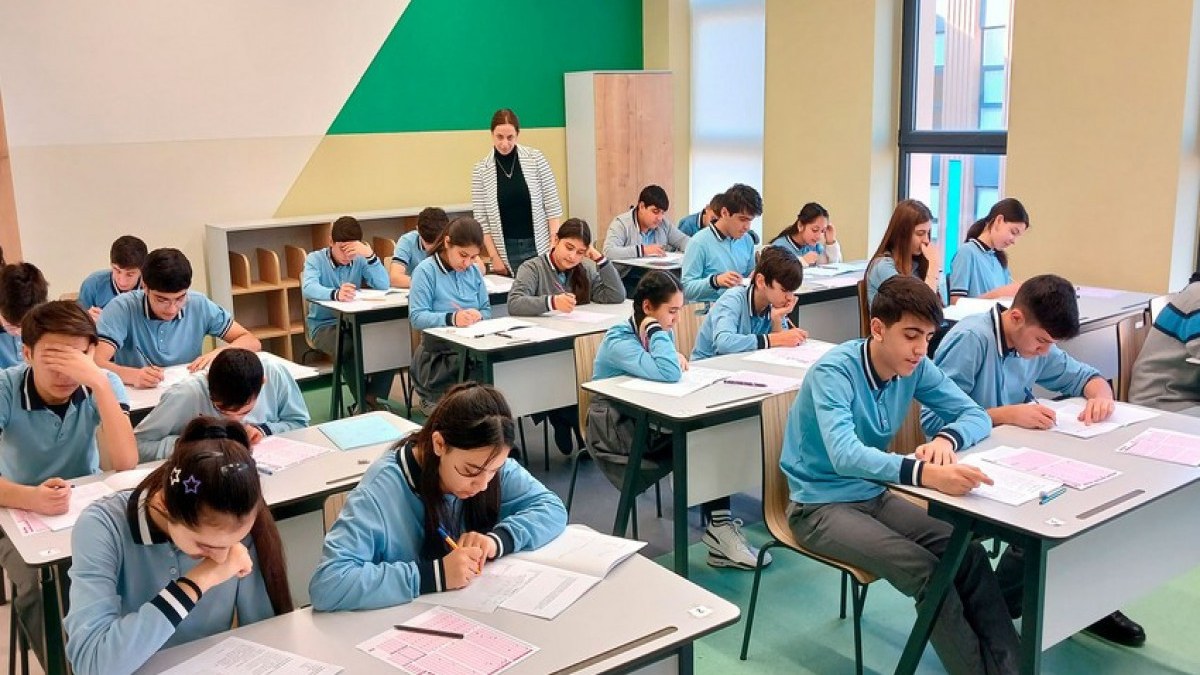 250-den-cox-sagirdin-ilkin-imtahan-neticesi-legv-olundu-1754913749