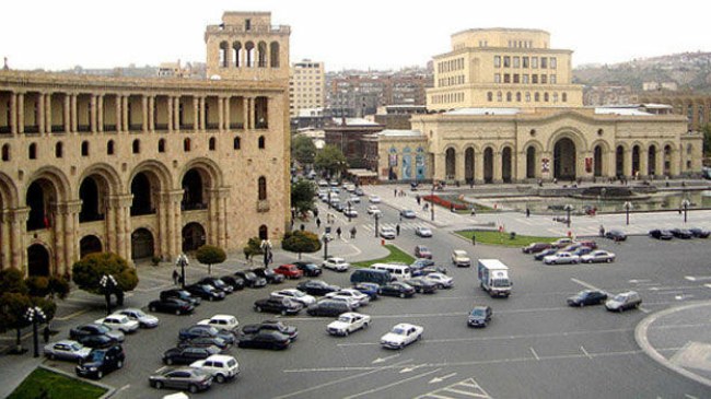 ruslar-cixarilir-baki-nezaret-edecek-ermenistanda-beyanat-verildi-1755097651