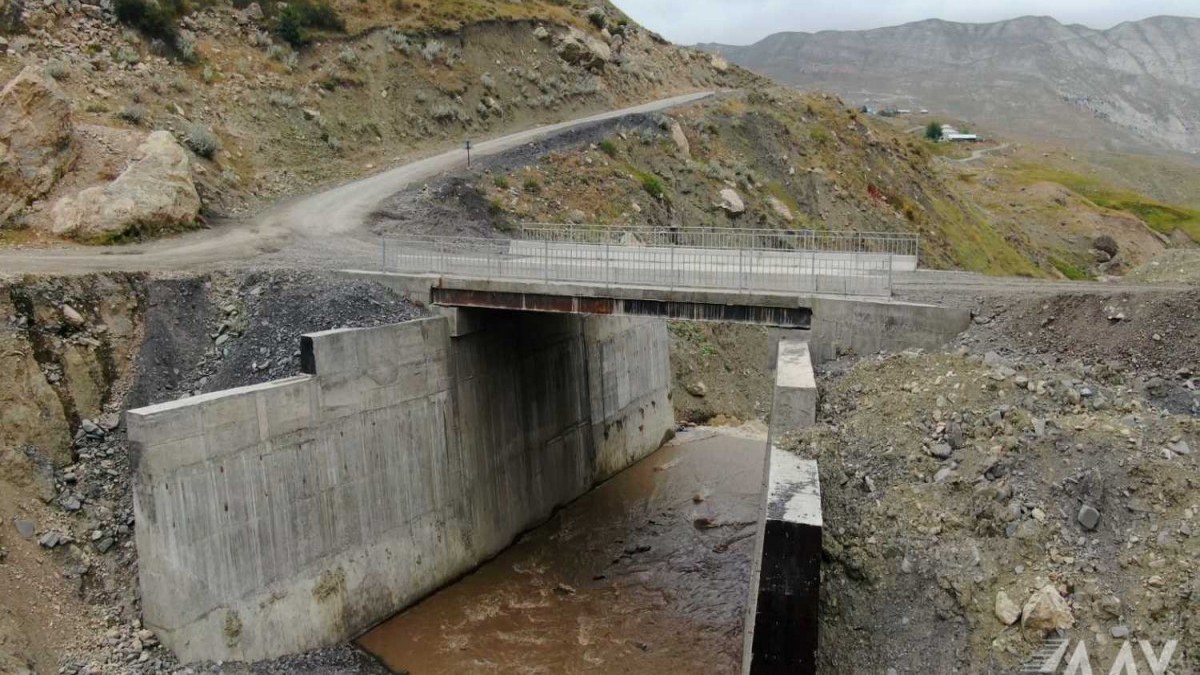 quba-xinaliq-yolunda-yeni-korpunun-insasi-yekunlasir-1755609756