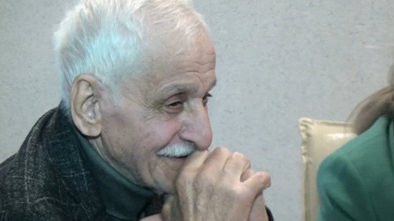 arif-ebduloglu-vefat-etdi-1755685288