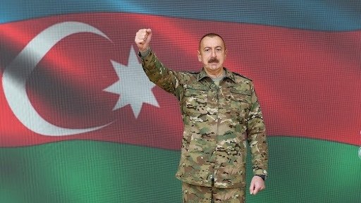 dunyada-liderlik-bohrani-yasanir-azerbaycanin-ise-guclu-lideri-var-1755694541