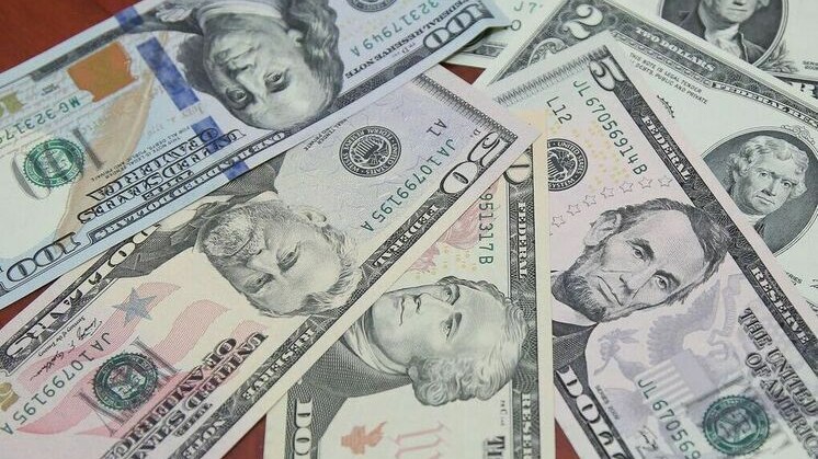 bu-tarixden-dollar-ucuzlasa-biler-1755952984