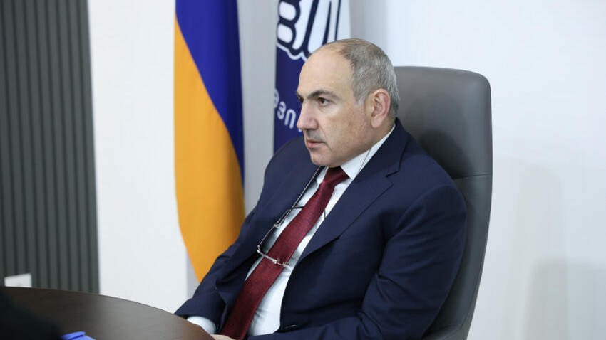 ermenistan-bas-nazirinden-secki-qerari-1755929511
