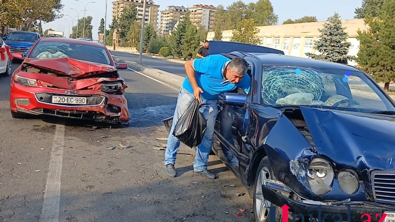 gencede-toya-gedenler-qezaya-dusdu-foto-1756228928