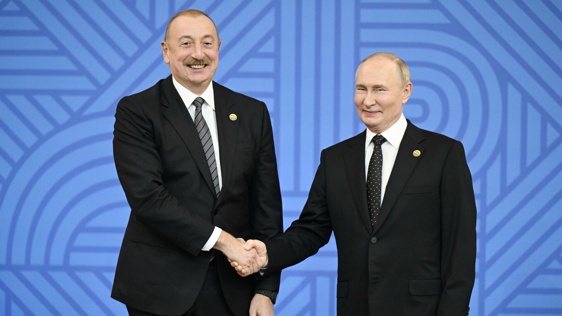 eliyevle-putin-cinde-gorusecek-peskovdan-aciqlama-1756296652