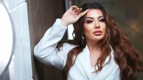 fatime-hovuzdan-fotolarini-paylasdi-hec-kimden-gizletme-1756307744