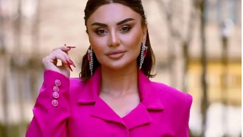sebnem-tovuzlu-rusiyaya-buraxilmadi-1756469645
